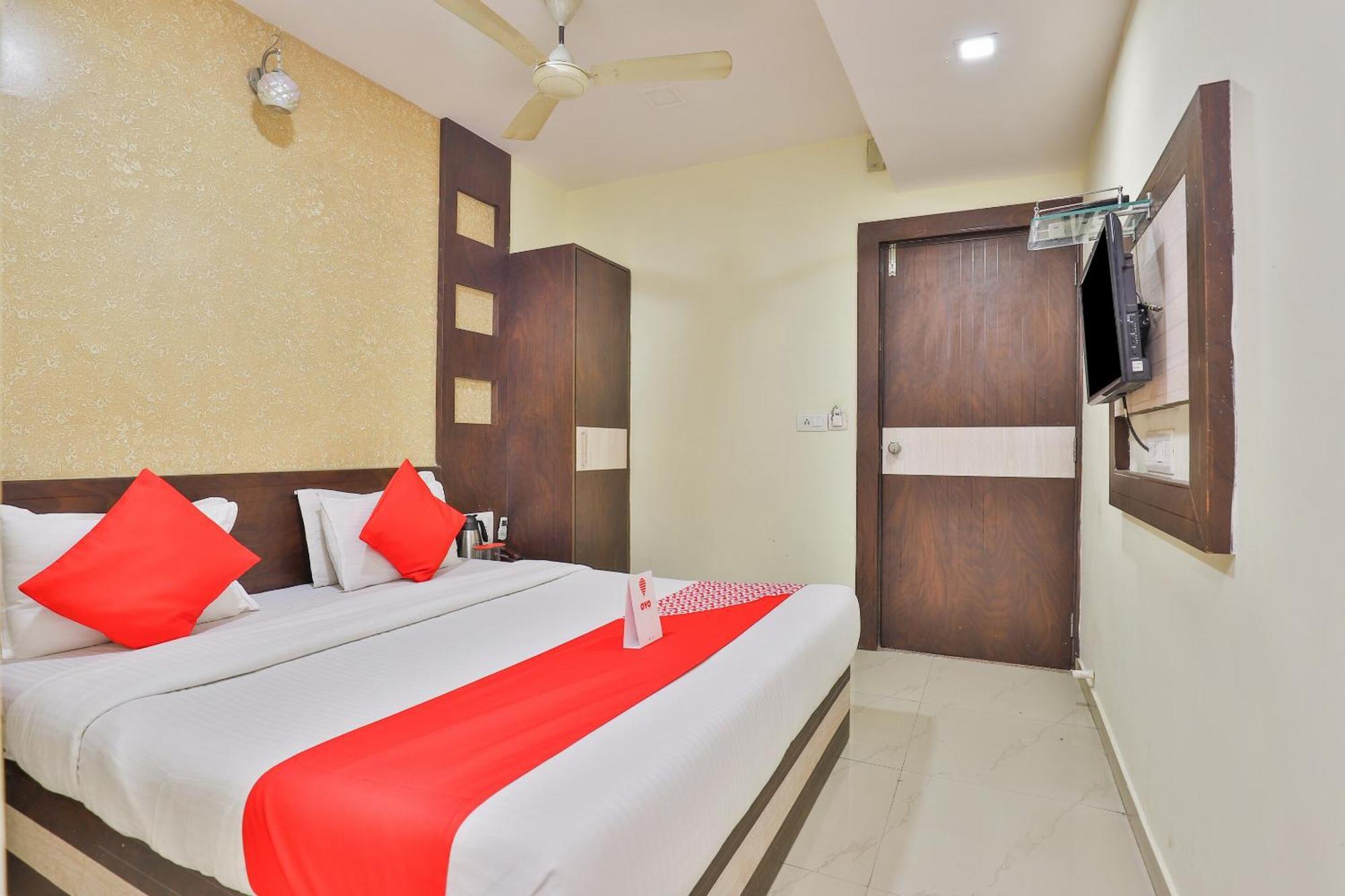 Hotel O Sri Balaji Residency Ahmadabad Zewnętrze zdjęcie